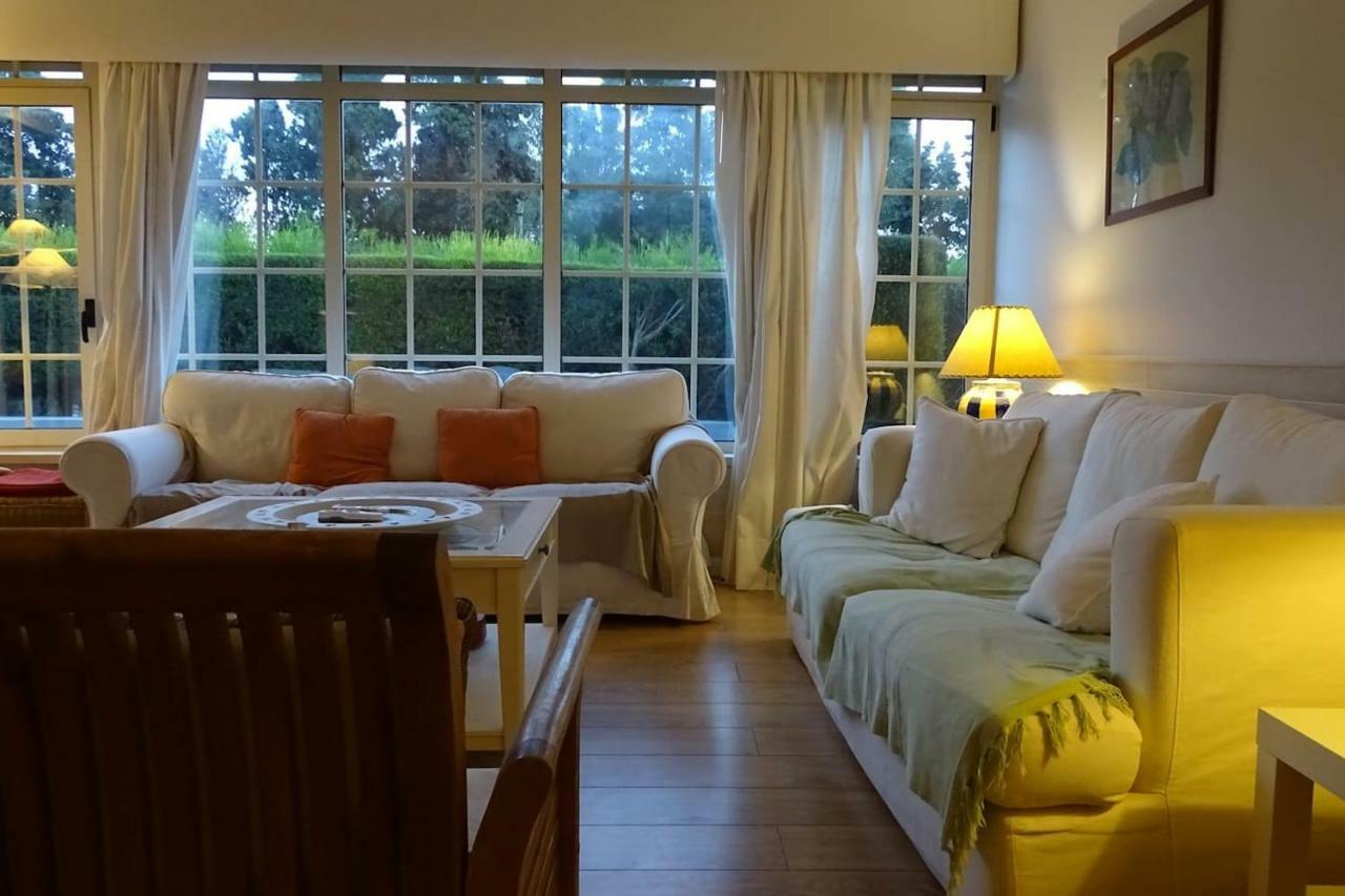 Semesterbostad Margarida Charming House In